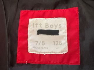 Cazadora acolchada plumífera roja Talla 7/8 años