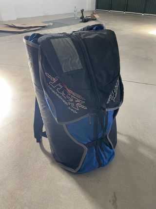 Tabla Kitesurf y de regalo cometa que no se infla