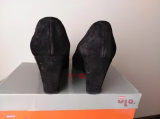 Zapatos de piel negros