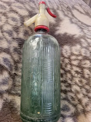 Sifón antiguo cristal labrado