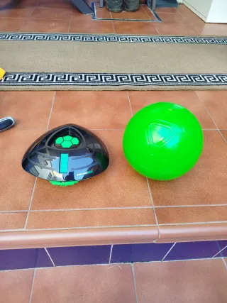 Soccerbot Verde y Negro