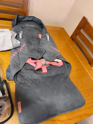 Silla Maclaren gris y rosa