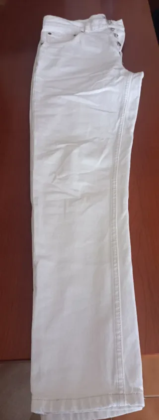 Jeans bianchi Zara EUR 40 USA 31 MEX 31