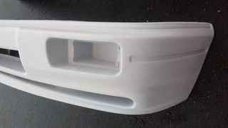 137-PARACHOQUES DELANTERO FORD SIERRA