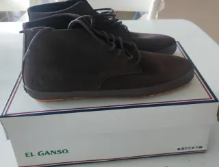 Botín El Ganso Derby Ante Chocolate