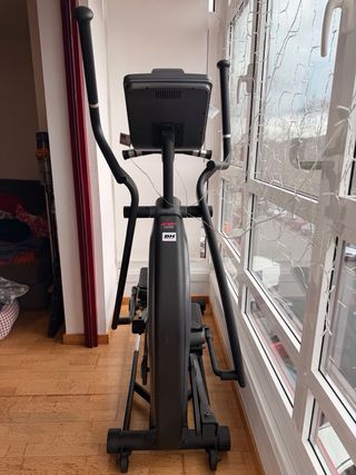 Elíptica BH HIIT RED