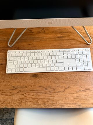 HP 24-cb1036ns i3-1215U/8GB/512GB SSD