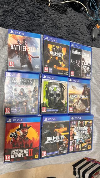 PS4 1TB Negra + Cascos y 9 juegos