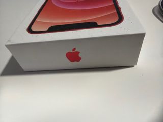 iPhone 12 Rojo