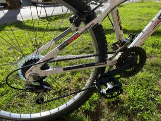 BICICLETA DE 26 pulgadas. Todo funciona.