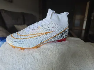 Botas de fútbol Talla 39 Nuevas