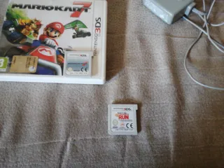 Nintendo 3DS Rossa + Mario Kart 7+gioco the run