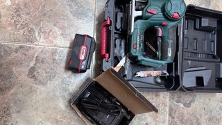 Sierra de calar Parkside con maletín