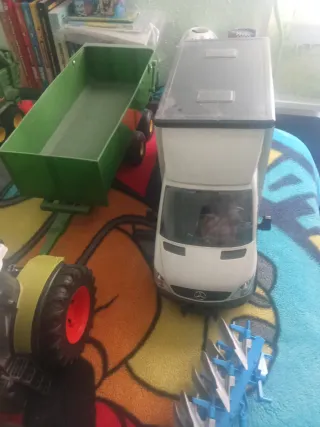 Juguetes Bruder: Tractores y remolques