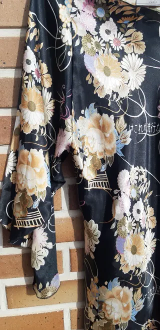 Blusa Estampado Oriental muy original