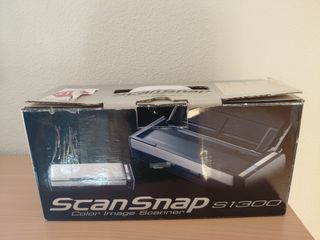 Escáner Fujitsu ScanSnap S1300 Color