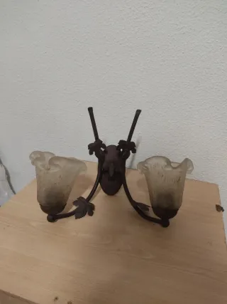 Aplique de pared metal y cristal