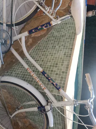 Bicicleta Clásica Peugeot Blanca