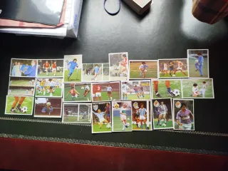 Lote cromos fútbol Maradona.