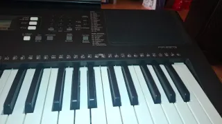 Teclado Yamaha PSR-E373 Negro