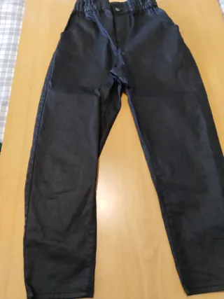 Pantalón negro cintura elástica