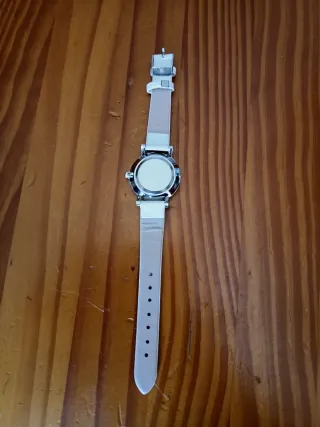 Reloj de pulsera Piel color  blanco