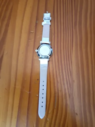 Reloj de pulsera Piel color  blanco