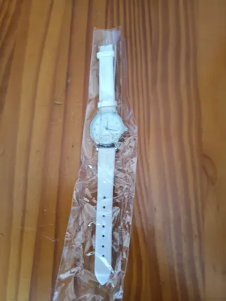 Reloj de pulsera Piel color  blanco