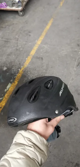 Casco sci Alpina nero