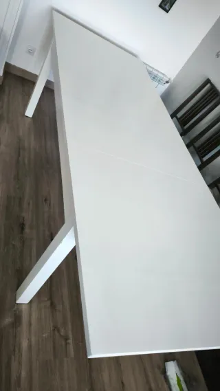 Conjunto comedor mesa blanca y sillas