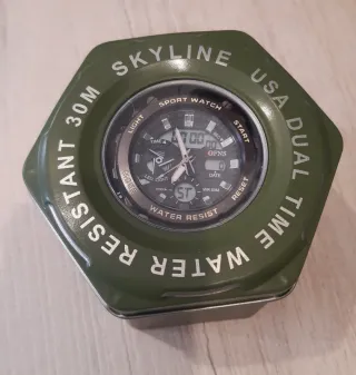 1 Reloj deportivo militar. Esfera letras en Blanco