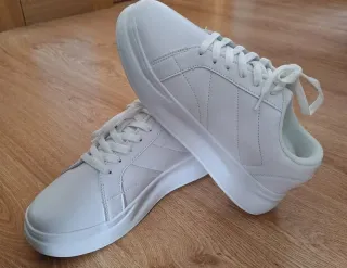 Zapatillas deportivas blancas unisex