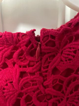 Vestido Mango encaje flores rojo Talla XS