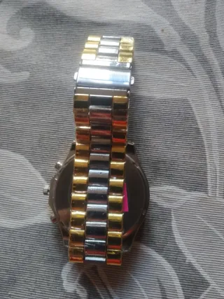 Reloj Ferrari Negro y Dorado