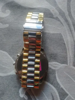 Reloj Ferrari Negro y Dorado