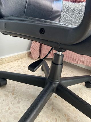 Silla de escritorio negra