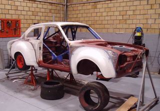 141-ALETINES FORD ESCORT MKI