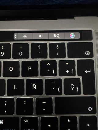 MacBook Pro 13” 2017 Touch Bar TouchID 256GB