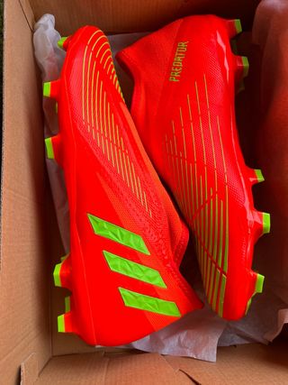 Botas de fútbol Adidas Predator Nuevas talla 42