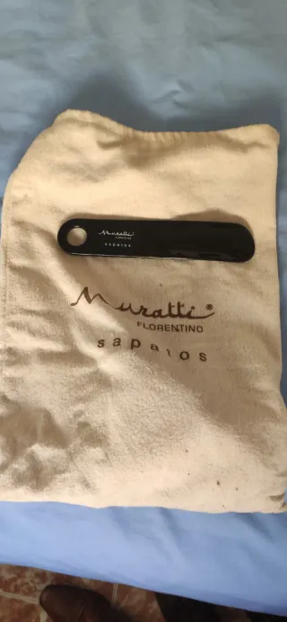 Zapatos de piel marrones