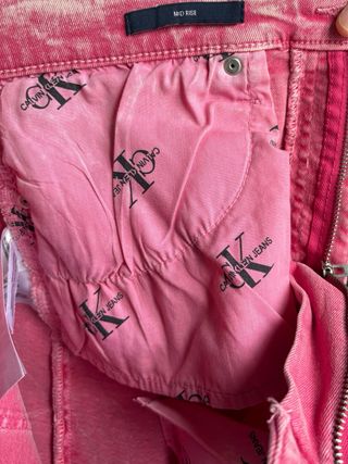 Falda vaquera Calvin Klein rosa