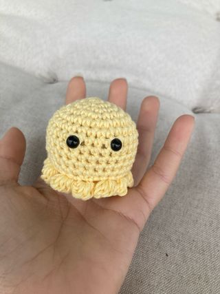Peluche Pulpo Amarillo Crochet Amigurumi
