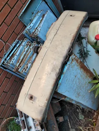 Panel trasero Seat 600