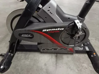 Bicicleta Estática BH MX Magnetic