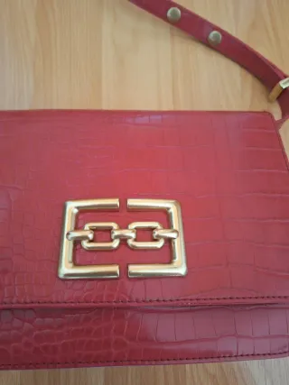 Bolso Zara Rojo Cocodrilo Dorado