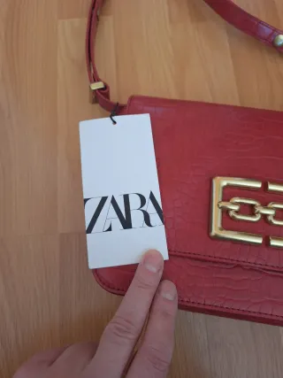 Bolso Zara Rojo Cocodrilo Dorado