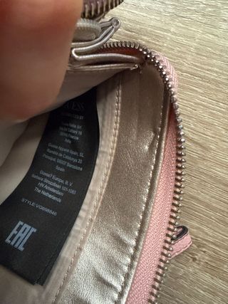 Cartera Guess Rosa con Adornos