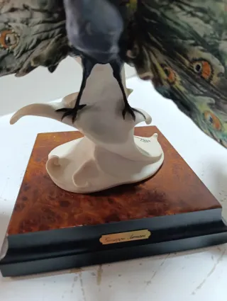 Escultura Pavo Real Giuseppe Armani