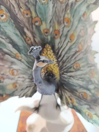 Escultura Pavo Real Giuseppe Armani