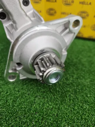 Motor de Arranque HELLA 8EA 012 528-581